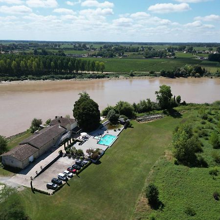Grand Gite Avec Piscine Maison Port Valade Tabanac Extérieur photo