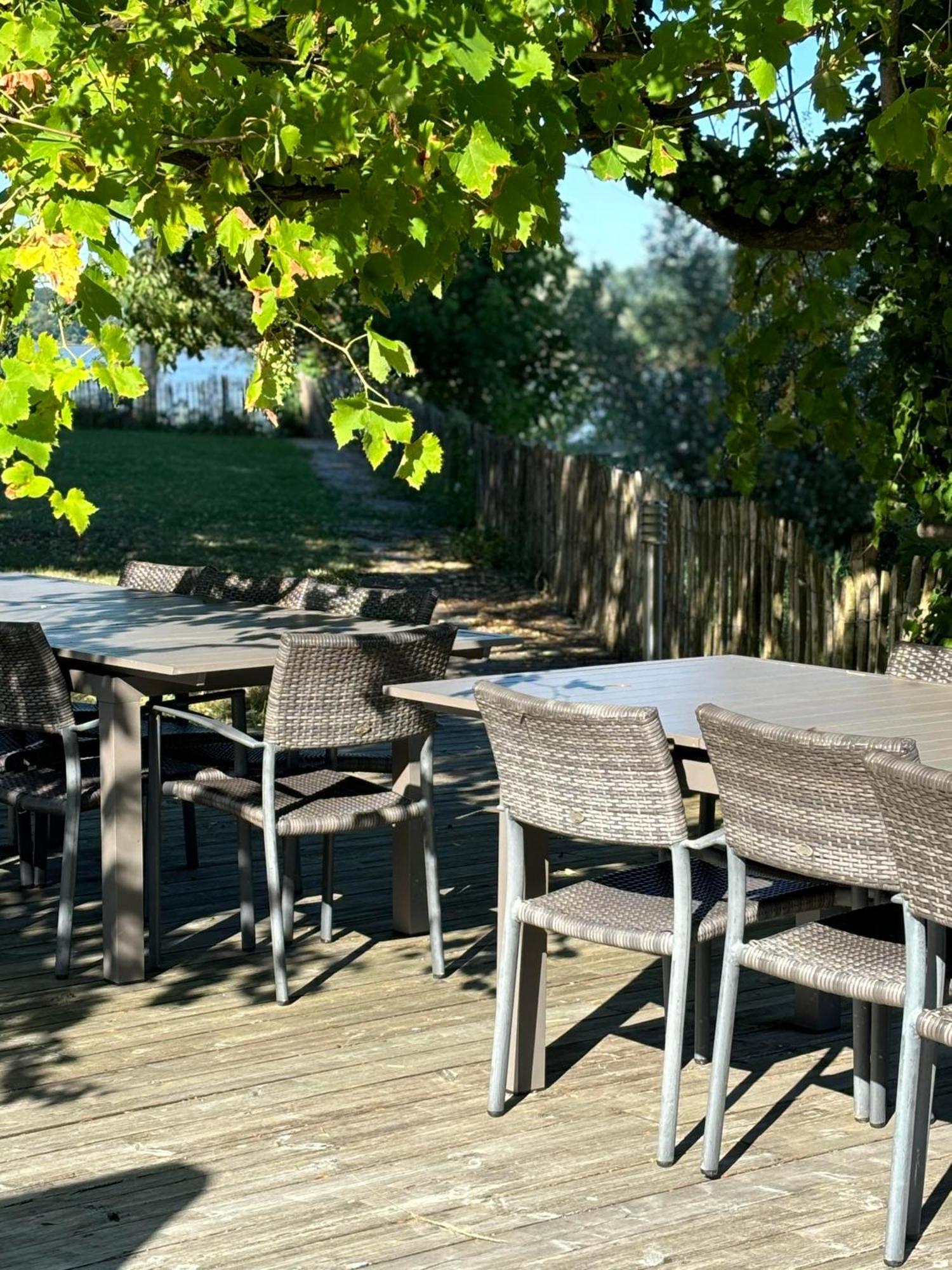 Grand Gite Avec Piscine Maison Port Valade Tabanac Extérieur photo